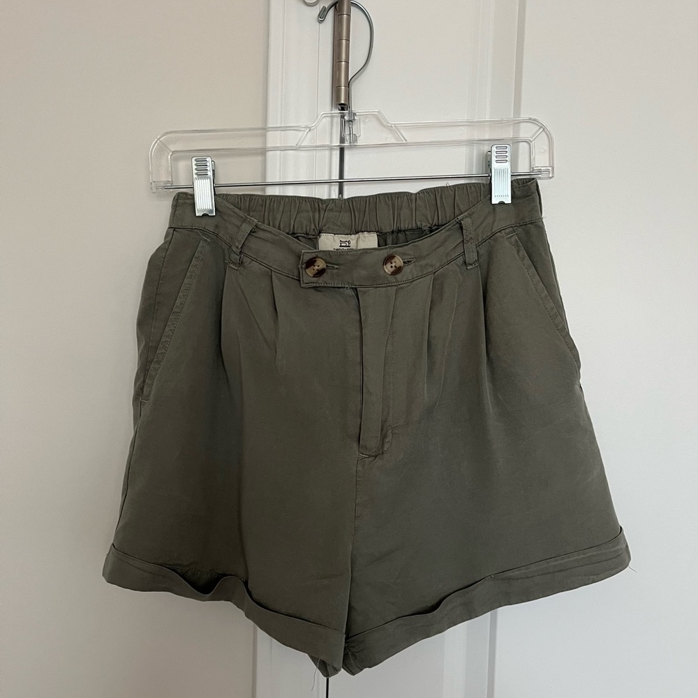 Thread & Supply High Waist Olive Shorts Size S